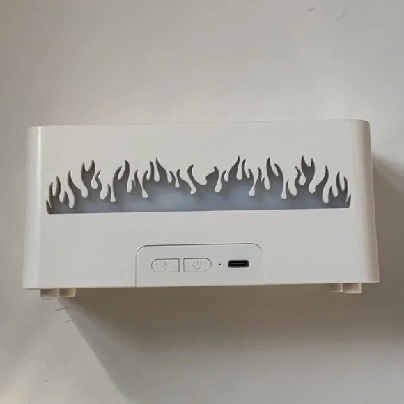 Colourful LED Fireplace Display - Picture 4 of 7